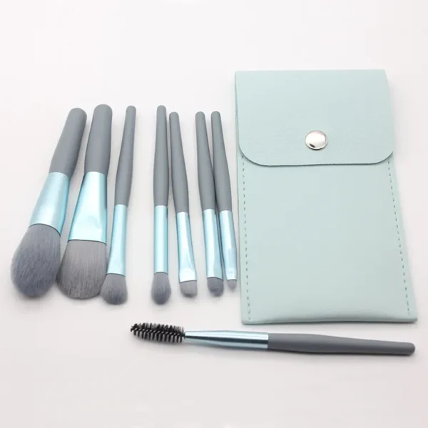 8 Piece Makeup Brush Set